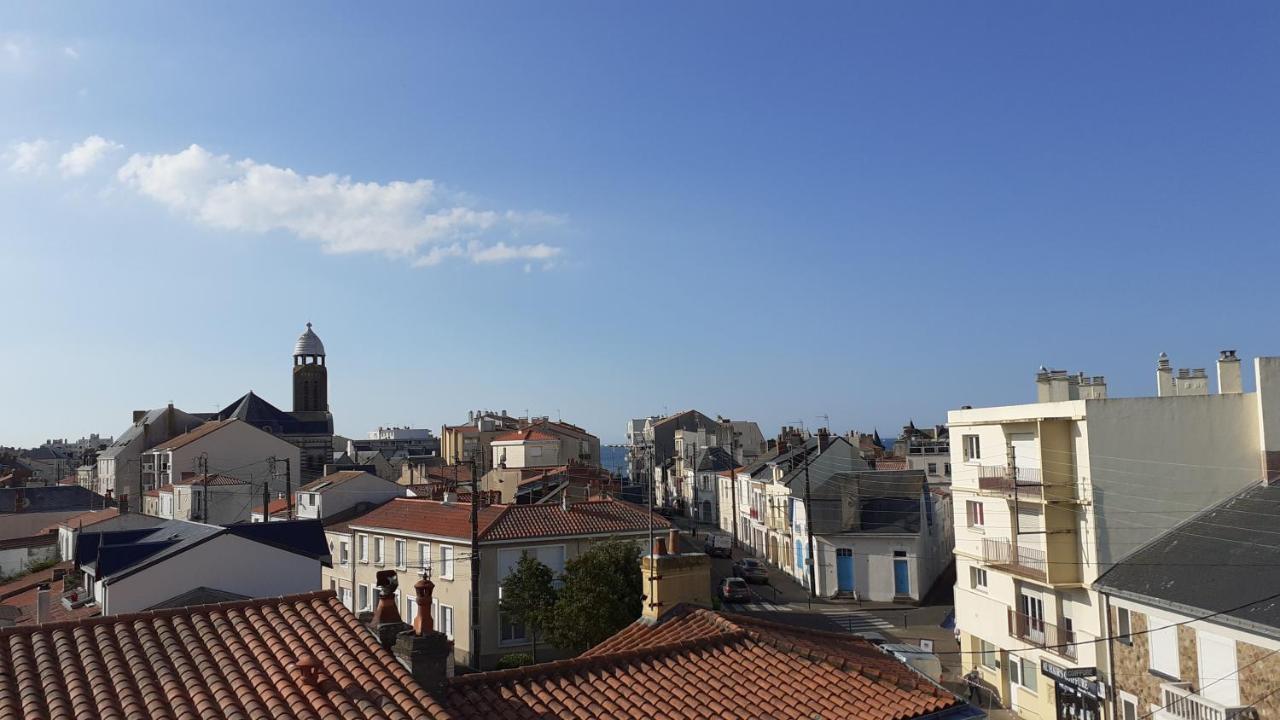 Quartier Arago - Appartement Spacieux Et Lumineux 莱萨布勒-多洛讷 外观 照片